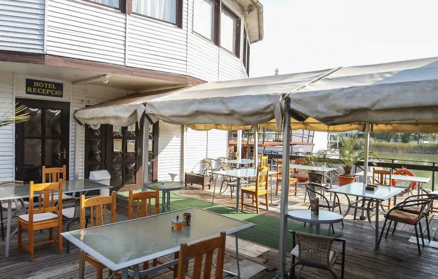 Hotel Botel – BUDAPEST - XXI. ker külső fotó